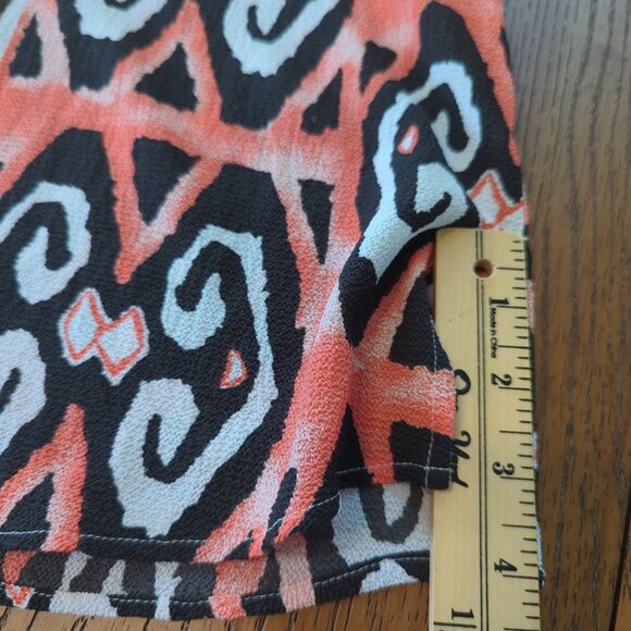 Chico's size‎ 2 / L brown coral geometric Tunic long sleeve tab sleeve V neck - Picture 16 of 16